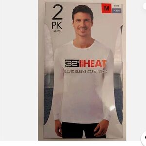 32 Degrees Men's White and Blue Long Sleeve Crew Neck Tee-2 pack